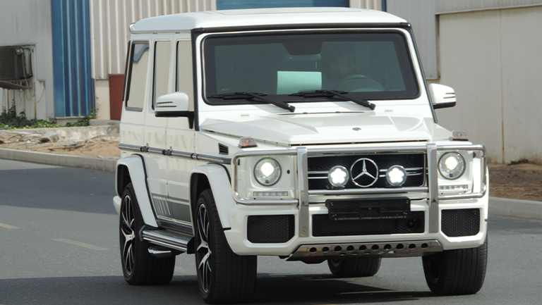 MECEDEZ BENZ AMG G63 WHITE-02