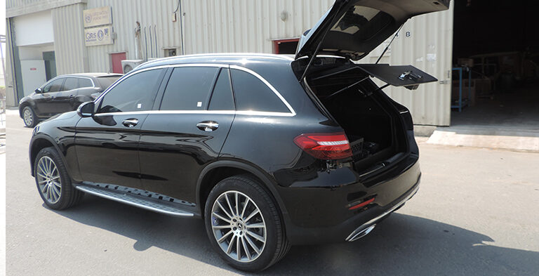 MERCEDES BENZ GLC 250 BLACK-07