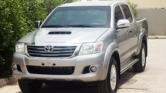 Armored_Toyota_Hilux_Vigo_(2)