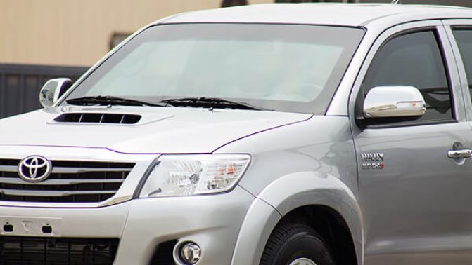 Armored_Toyota_Hilux_Vigo_(3)