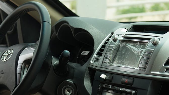 Armored_Toyota_Hilux_Vigo_(7)